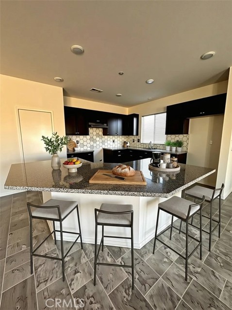 11908 Poppy Rd, Adelanto CA: https://media.crmls.org/medias/1f000e5a-f355-4876-9fac-dc5e114fe5c4.jpg