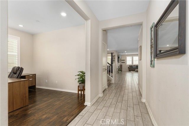 Detail Gallery Image 3 of 50 For 5416 Daytime, Fontana,  CA 92336 - 5 Beds | 3 Baths