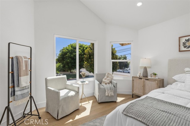 Detail Gallery Image 19 of 27 For 333 E Phillips Bld, Pomona,  CA 91766 - 3 Beds | 2/1 Baths