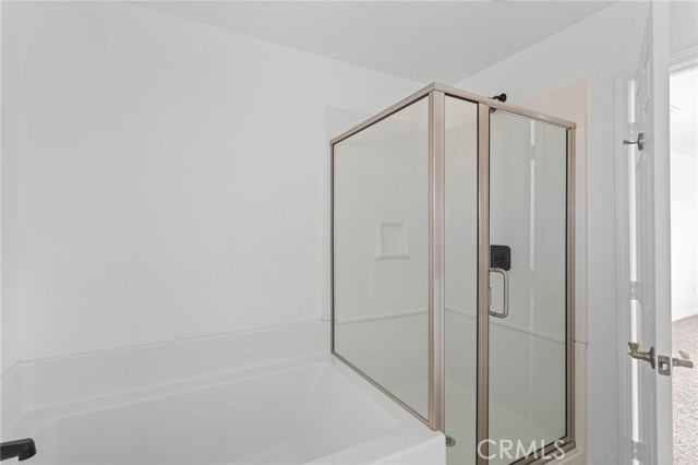 16925 Nanticoke Road, Apple Valley CA: https://media.crmls.org/medias/1f023bd1-16ea-4e8b-83af-9e498b5861da.jpg
