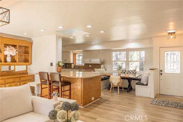 188 S Finch Drive, Big Bear Lake CA: https://media.crmls.org/medias/1f02c147-aad3-4aea-bfe9-be26e5f230a9.jpg