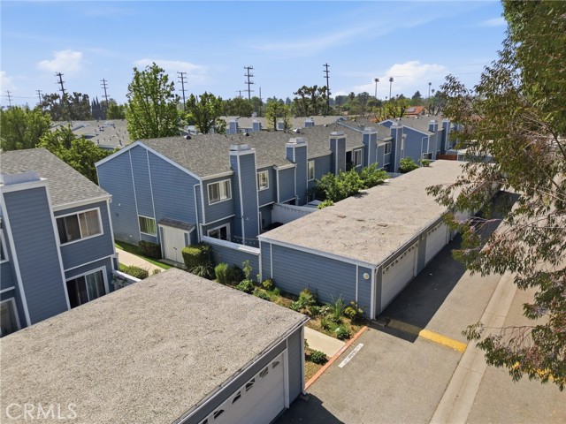 Detail Gallery Image 30 of 37 For 15735 Nordhoff St #11,  North Hills,  CA 91343 - 3 Beds | 3 Baths