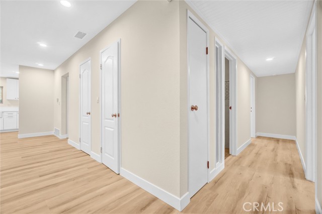 Detail Gallery Image 6 of 30 For 3157 Cork, Costa Mesa,  CA 92626 - 5 Beds | 2 Baths