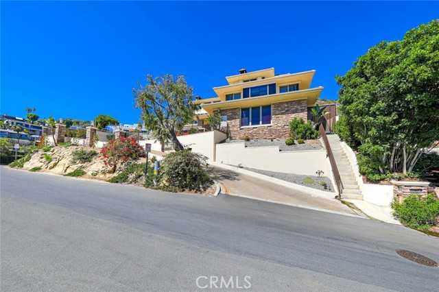 Detail Gallery Image 40 of 40 For 1076 Skyline Dr, Laguna Beach,  CA 92651 - 4 Beds | 4/1 Baths