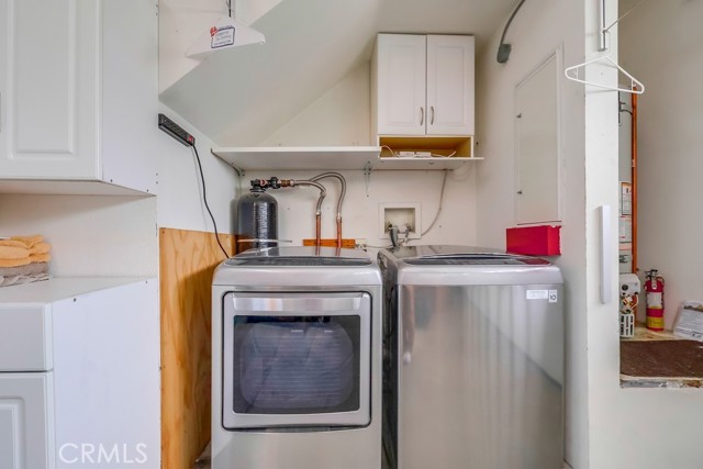 1129 Capitol Drive, San Pedro CA: https://media.crmls.org/medias/1f03ea5c-46fa-445a-b557-9b9ae8df22d3.jpg