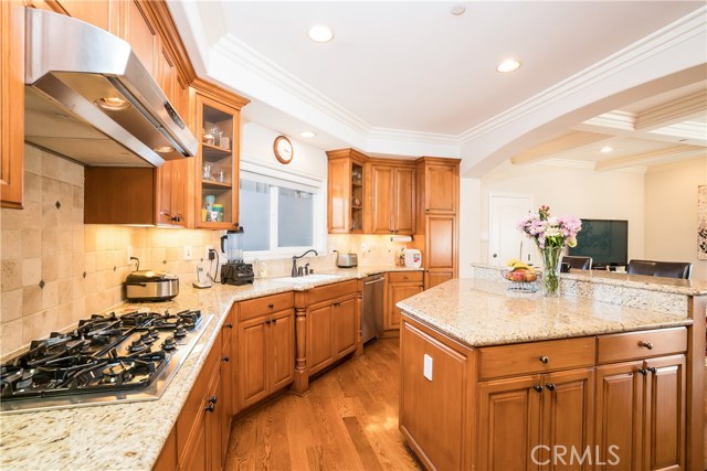 2208 Warfield Avenue, Redondo Beach, California 90278, 4 Bedrooms Bedrooms, ,2 BathroomsBathrooms,Residential,Sold,Warfield,SB17031973