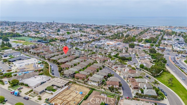 Detail Gallery Image 49 of 54 For 2616 Bungalow Pl, Corona Del Mar,  CA 92625 - 2 Beds | 2/1 Baths