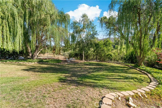 37321 Ironwood Drive, Yucaipa CA: https://media.crmls.org/medias/1f062281-66f7-40f6-99cc-3dc878de460a.jpg