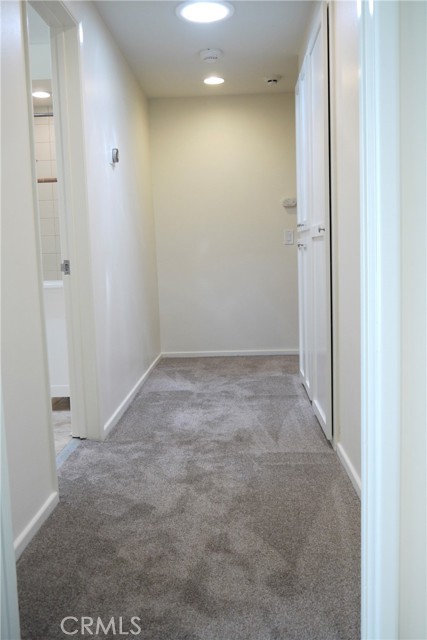 Detail Gallery Image 33 of 48 For 4127 Lanterman, La Canada Flintridge,  CA 91011 - 3 Beds | 2/1 Baths