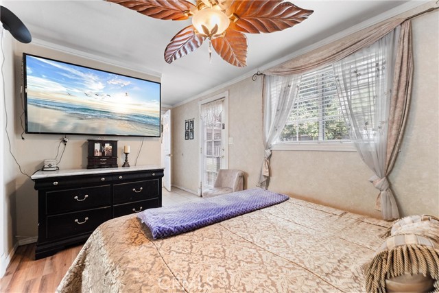 Detail Gallery Image 23 of 40 For 9488 Foster Rd., Bellflower,  CA 90706 - 3 Beds | 2 Baths