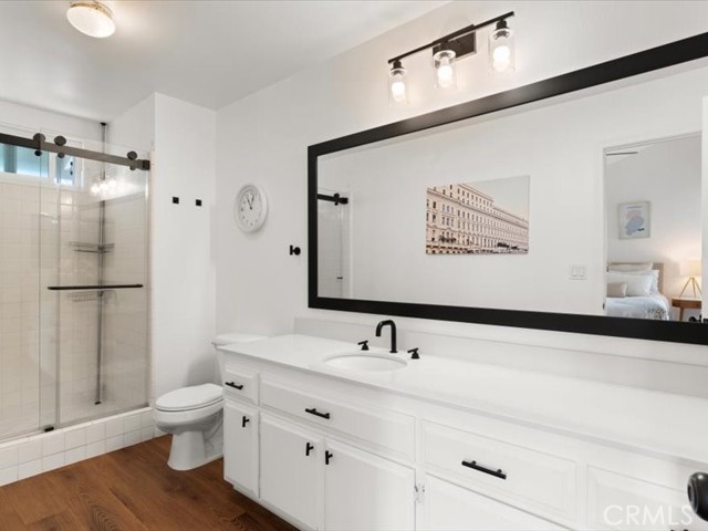 2157 Pacific Avenue, Costa Mesa CA: https://media.crmls.org/medias/1f06e532-9279-4f43-9aff-1b3a74195c65.jpg