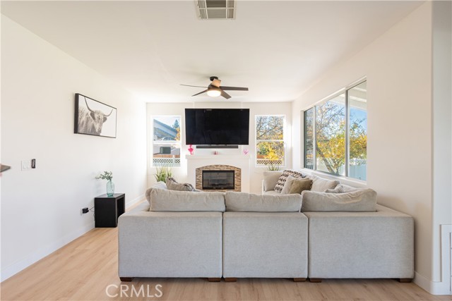 Detail Gallery Image 10 of 25 For 2104 Summit, Paso Robles,  CA 93446 - 4 Beds | 3 Baths