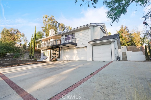 Detail Gallery Image 3 of 61 For 11738 Andasol Ave, Granada Hills,  CA 91344 - 5 Beds | 3/1 Baths