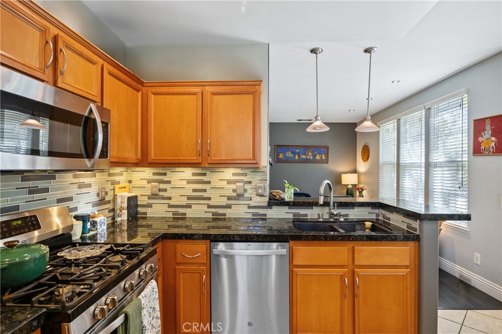 MLS #SR25251236 image #15