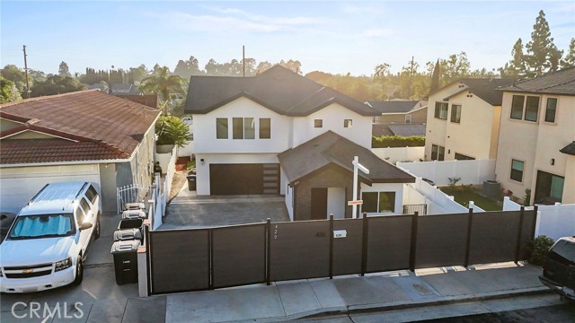 Detail Gallery Image 2 of 48 For 420 S Hill St, Orange,  CA 92869 - 4 Beds | 3/1 Baths