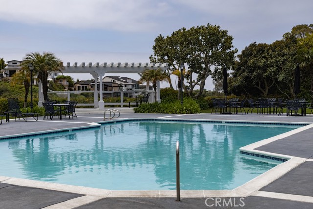 Detail Gallery Image 18 of 19 For 930 Poppy Ln, Corona Del Mar,  CA 92625 - 2 Beds | 2 Baths