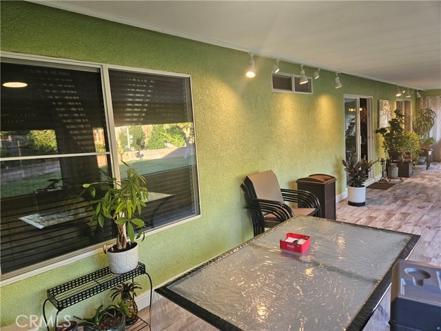3320 Kipper Court, Lancaster CA: https://media.crmls.org/medias/1f08e71c-2266-47d2-a1e6-8696346ebe31.jpg