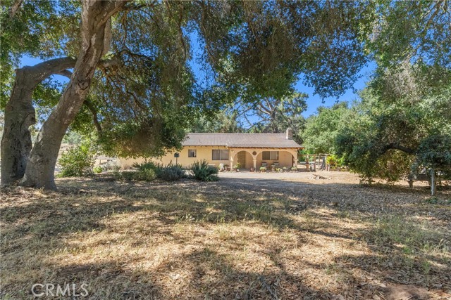 1529 Pomeroy Road, Arroyo Grande CA: https://media.crmls.org/medias/1f08fd70-e870-4033-ae14-d815e7dca1c5.jpg