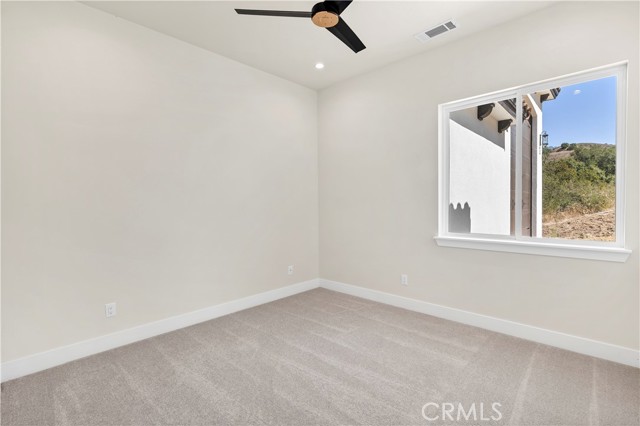 43420 Calle Nuevo, Temecula CA: https://media.crmls.org/medias/1f09ff16-224a-43e3-9039-55a3a41d5e04.jpg