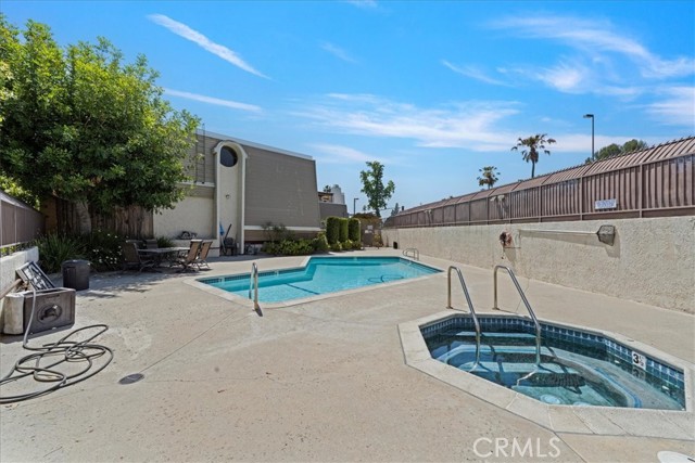 Detail Gallery Image 31 of 38 For 866 Sierra Madre Villa Ave #7,  Pasadena,  CA 91107 - 3 Beds | 2/1 Baths