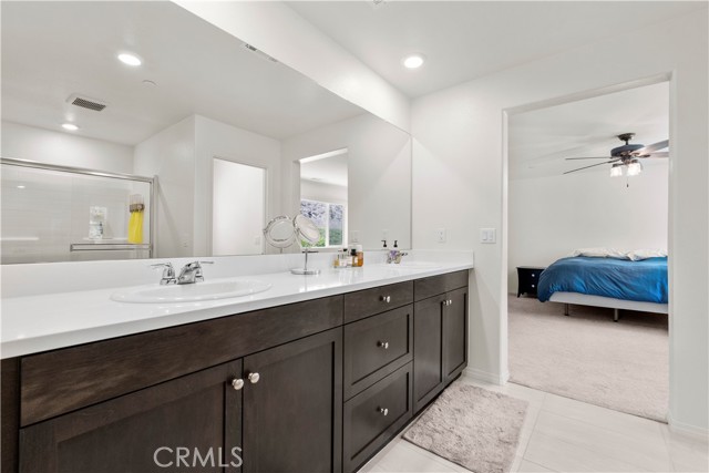6283 Big Bend Way, Jurupa Valley CA: https://media.crmls.org/medias/1f0c766d-2e01-4df9-9c32-671233c59169.jpg