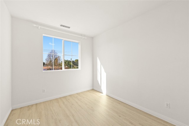 Detail Gallery Image 19 of 42 For 317 N Fenimore Ave, Azusa,  CA 91702 - 3 Beds | 2/1 Baths