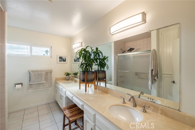 1809 Belmont Lane, Redondo Beach, California 90278, 3 Bedrooms Bedrooms, ,2 BathroomsBathrooms,Residential,For Sale,Belmont,SB25021299