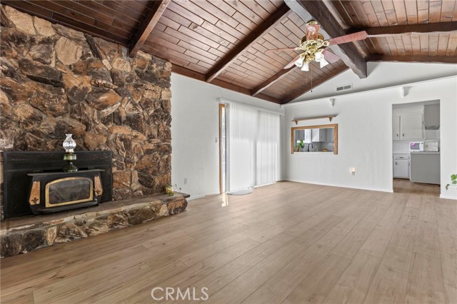 2170 Ramsey Way, Chico CA: https://media.crmls.org/medias/1f0e07a3-78c1-4c52-ad2b-ec71e1b97f0f.jpg