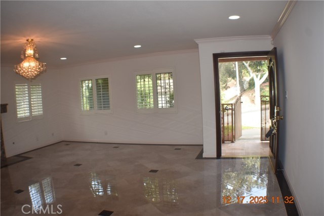 Detail Gallery Image 12 of 23 For 431 La Terraza, South Pasadena,  CA 91030 - 3 Beds | 2 Baths