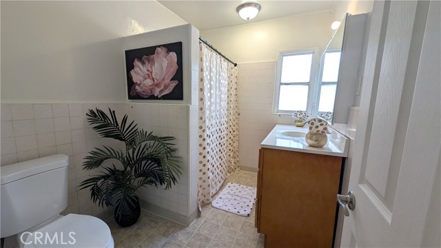 Detail Gallery Image 12 of 53 For 3854 Arlington Ave, Los Angeles,  CA 90008 - 8 Beds | 4 Baths