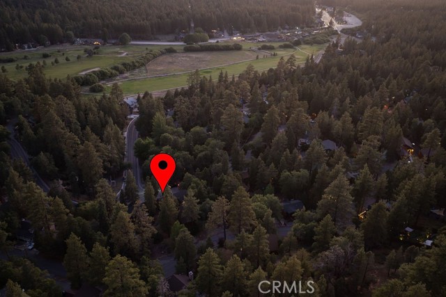 893 Silver Tip Drive, Big Bear CA: https://media.crmls.org/medias/1f0f27cc-e361-4304-958f-2697c5b6942a.jpg