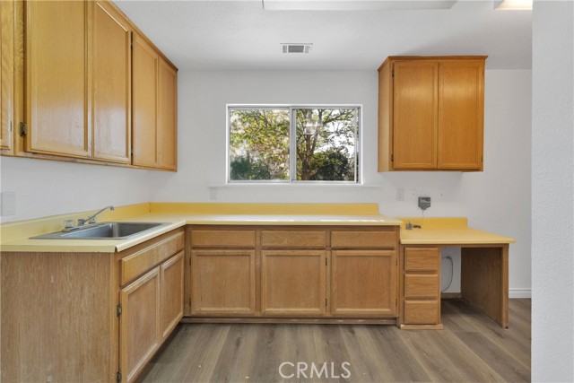 14246 Osage Road, Apple Valley CA: https://media.crmls.org/medias/1f0f33b8-dfa7-4108-9972-217795975955.jpg