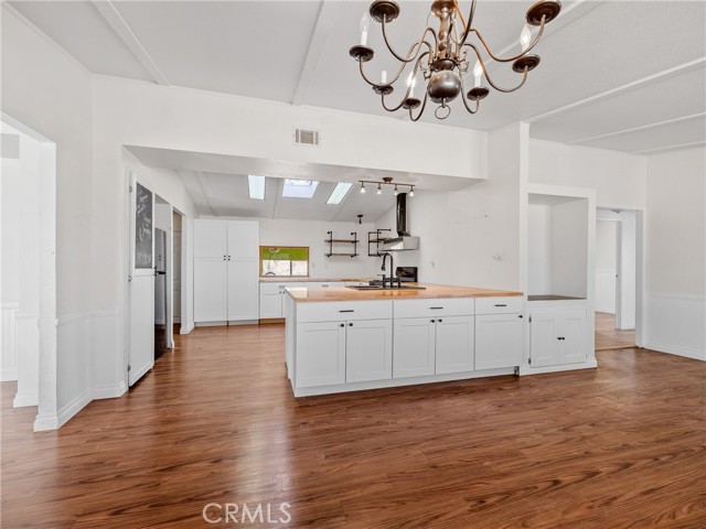 Detail Gallery Image 12 of 33 For 26525 Horizon St, Apple Valley,  CA 92308 - 4 Beds | 2 Baths