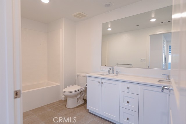 1859 S Union Street, Anaheim CA: https://media.crmls.org/medias/1f0f9019-4963-4e4a-aeaf-977900e2a1a3.jpg