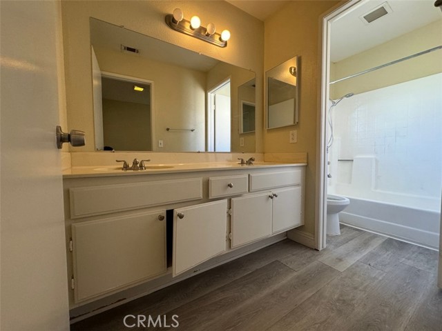 Detail Gallery Image 25 of 40 For 10572 Pepper Ridge Ln, Moreno Valley,  CA 92557 - 4 Beds | 2/1 Baths