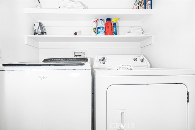 Detail Gallery Image 8 of 28 For 1720 W Oceanfront #B,  Newport Beach,  CA 92663 - 2 Beds | 2/1 Baths