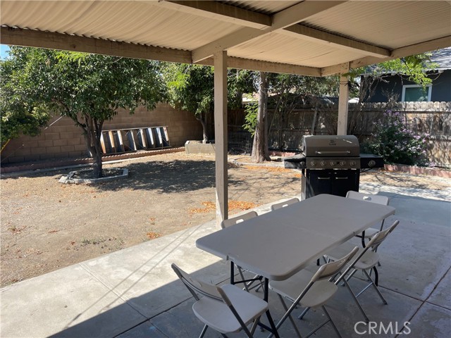 Detail Gallery Image 9 of 13 For 40603 Poppy Dr, Hemet,  CA 92544 - 3 Beds | 2 Baths
