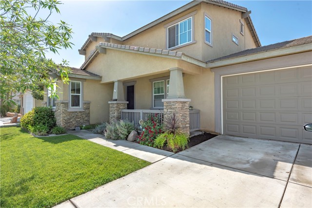Detail Gallery Image 1 of 1 For 29085 Steamboat Dr, Menifee,  CA 92585 - 4 Beds | 3 Baths