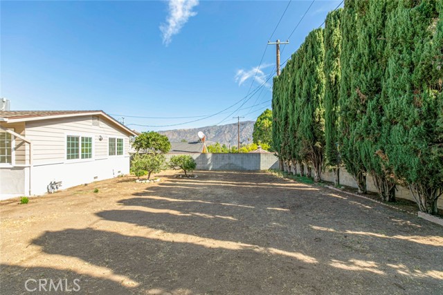Detail Gallery Image 35 of 54 For 10150 Mcvine Ave, Los Angeles,  CA 91040 - 3 Beds | 2 Baths