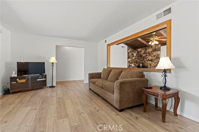 2170 Ramsey Way, Chico CA: https://media.crmls.org/medias/1f12629f-3158-4d70-9bd2-ec7916abdf43.jpg