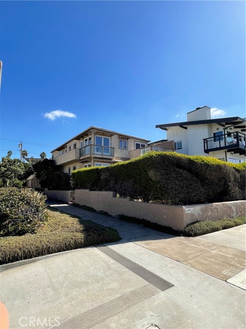 1400 Esplanade, Redondo Beach, California 90277, 4 Bedrooms Bedrooms, ,4 BathroomsBathrooms,Residential,Sold,Esplanade,SB21176274