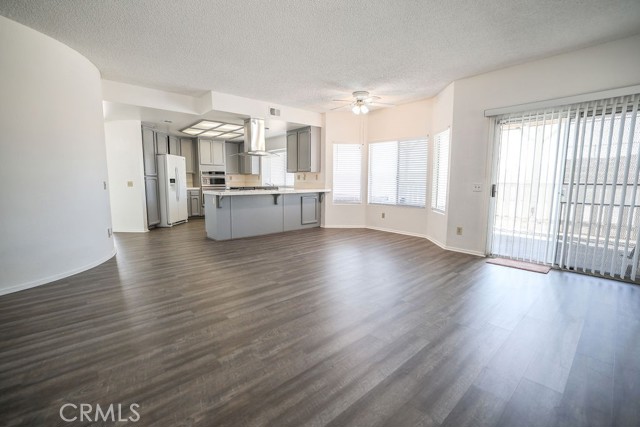 Image 20 of 58 For 11659 Valle Lindo