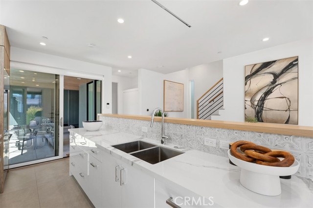 Detail Gallery Image 12 of 30 For 619 Marguerite Ave, Corona Del Mar,  CA 92625 - 3 Beds | 3/1 Baths