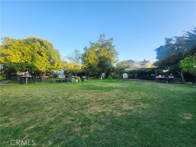12138 Magnolia Street, El Monte CA: https://media.crmls.org/medias/1f1485f6-9603-4750-a5c1-43f00e63c14f.jpg