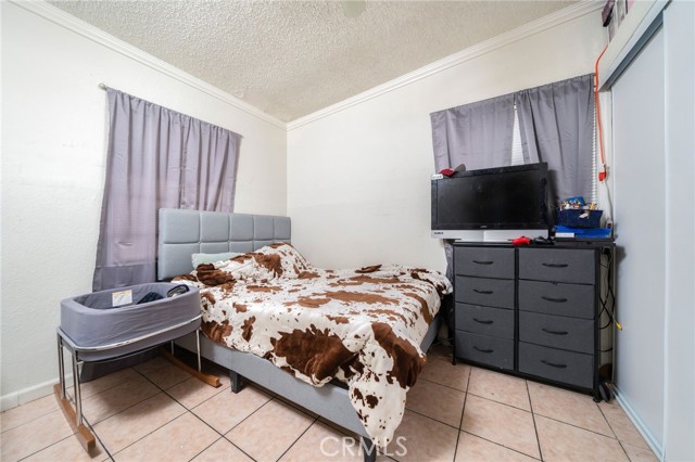 Detail Gallery Image 13 of 66 For 11986 White Ave, Adelanto,  CA 92301 - 4 Beds | 3 Baths