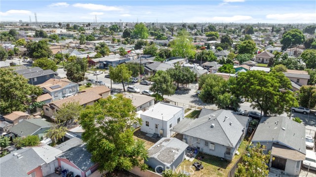 Detail Gallery Image 7 of 29 For 9613 Wilmington Ave, Los Angeles,  CA 90002 - 2 Beds | 1 Baths