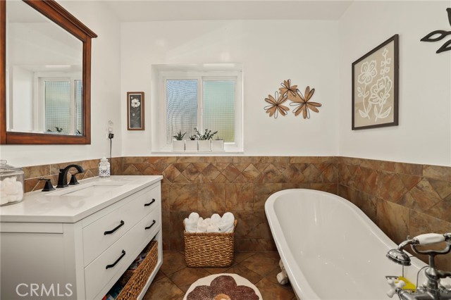 Detail Gallery Image 24 of 35 For 5640 E Deborah, Long Beach,  CA 90815 - 2 Beds | 2 Baths