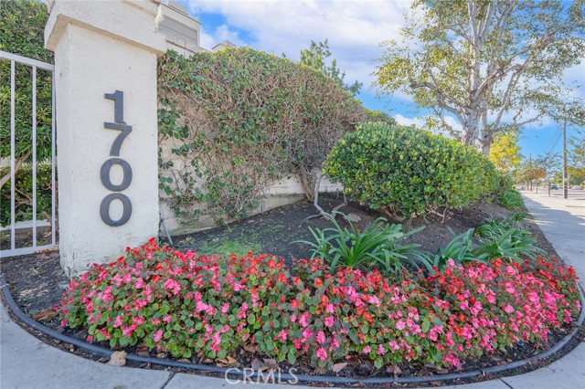 Detail Gallery Image 26 of 29 For 1700 W Cerritos Ave #229,  Anaheim,  CA 92804 - 3 Beds | 2/1 Baths