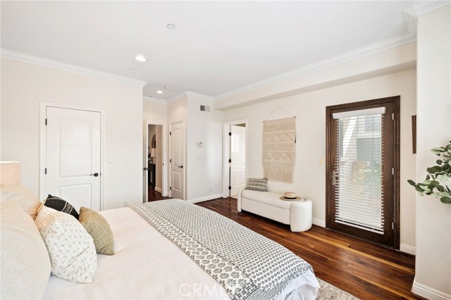 424 Marine Avenue, Manhattan Beach CA: https://media.crmls.org/medias/1f1791e3-9458-448a-b950-05ddb81ae968.jpg