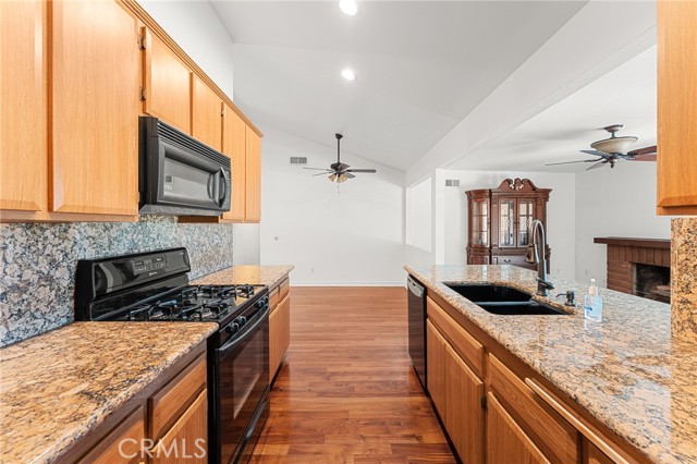 Detail Gallery Image 12 of 39 For 12310 Kellogg Ave, Chino,  CA 91710 - 4 Beds | 2 Baths